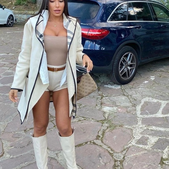 Belted jacket - Picture 4 of 6